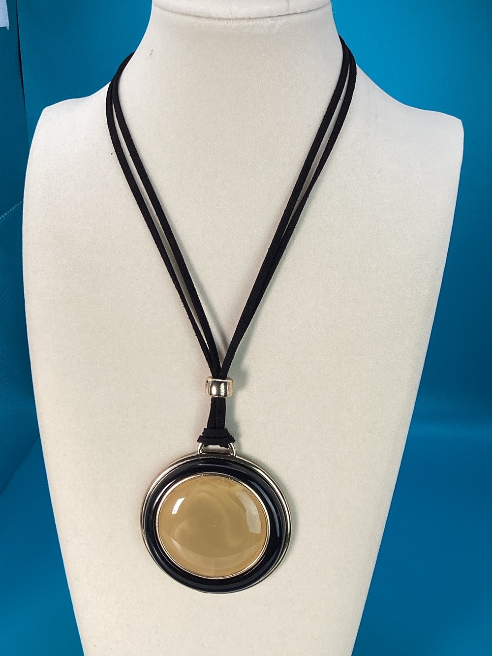 Chico's Black & Gold Tone Swirl Resin Circle Pendant Corded Necklace
